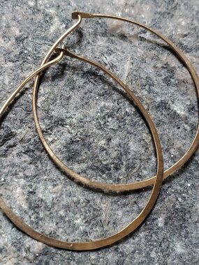 Melissa Joy Manning Hammered Flat Hoop Earrings Gold NWOT